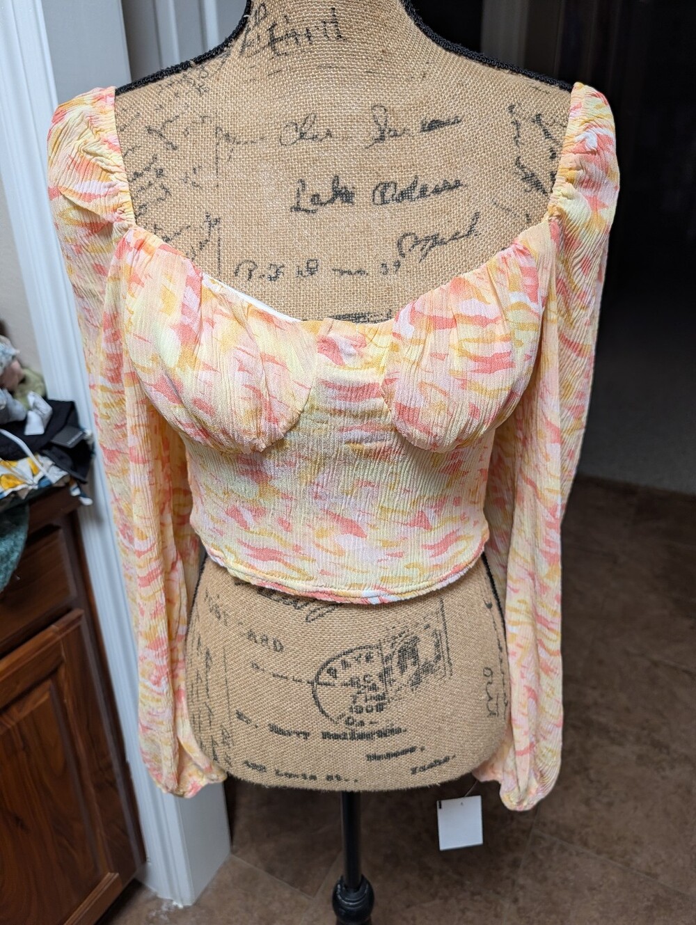 Long Sleeve Crop Top Privy Large